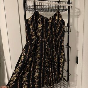 Forever 21 Black Floral Dress